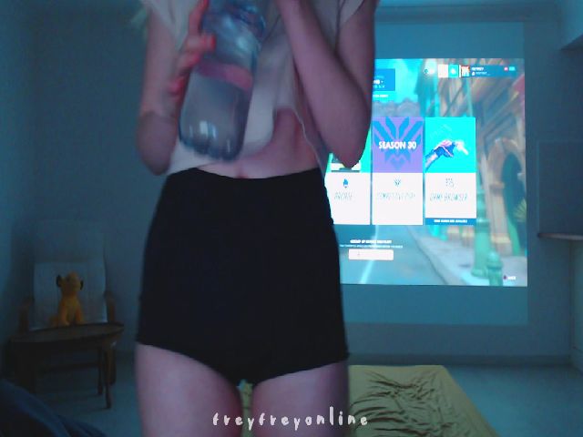 Live sex webcam photo for FreyFrey_ #269015753