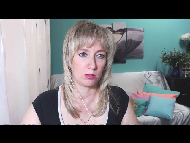 Live sex webcam photo for Silis44 #269015997