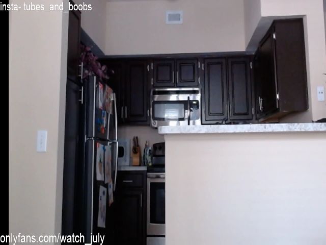 Live sex webcam photo for tubesandboobs #269018970