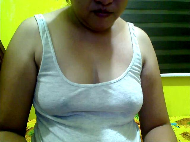 Live sex webcam photo for LiL_Spermaid #269016478