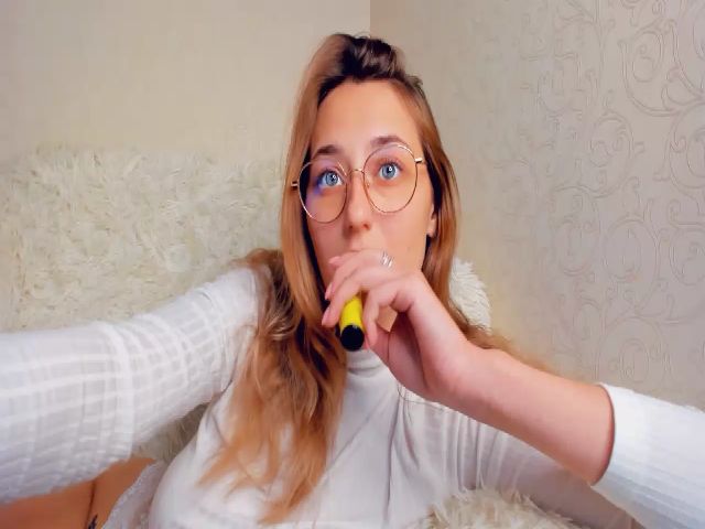 Live sex webcam photo for JNeir_ #269019421