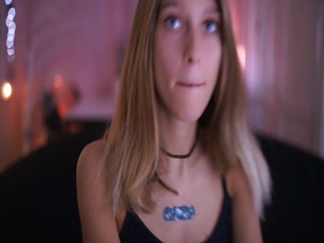 Live sex webcam photo for Poppyes #269017735