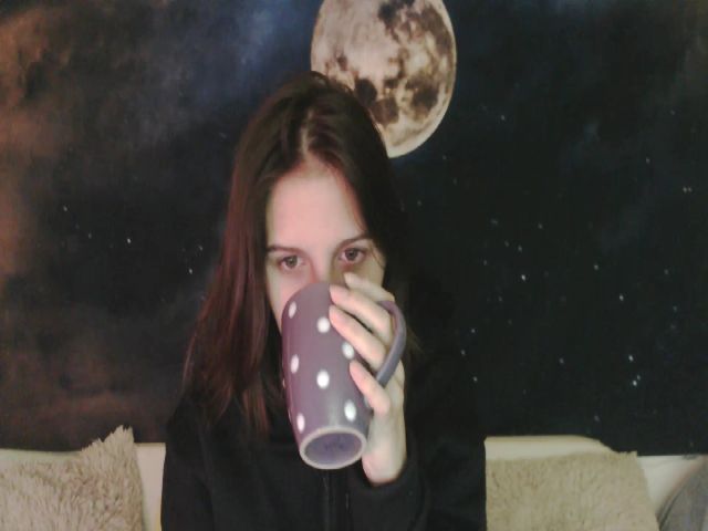 Live sex webcam photo for FoundError404 #269011329