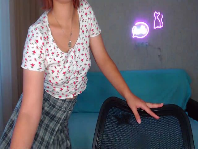 Live sex webcam photo for Star_Laura #269018339