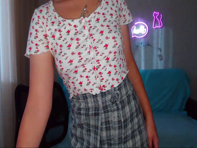 Live sex webcam photo for Star_Laura #269018411