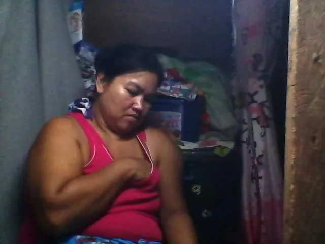 Live sex webcam photo for princess4uxx #269025466