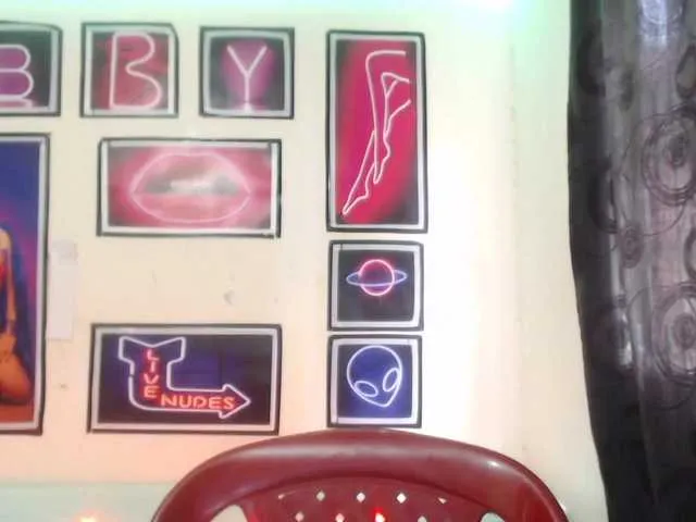 Live sex webcam photo for ShanellMoore #269037688