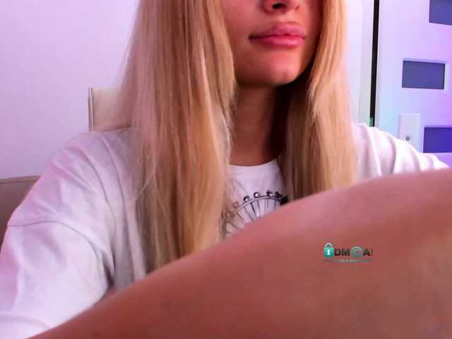 Live sex webcam photo for meow #269028206