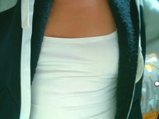 Live sex webcam photo for ChristieRoses #269037055