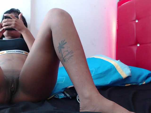 Live sex webcam photo for katrina-sex69 #269038100