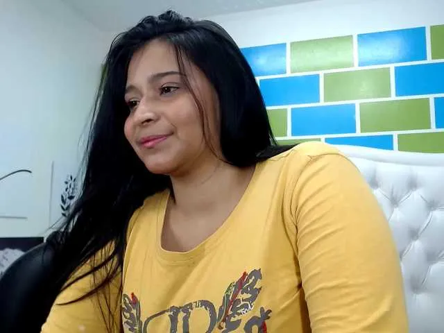 Live sex webcam photo for Secretalyson #269025443
