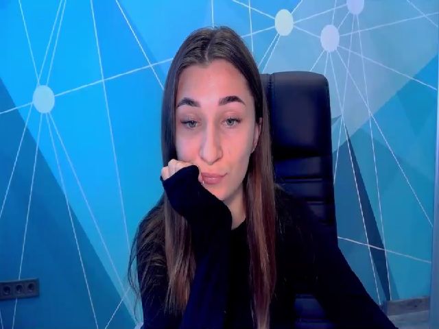 Live sex webcam photo for Nikolle_Love #269031462