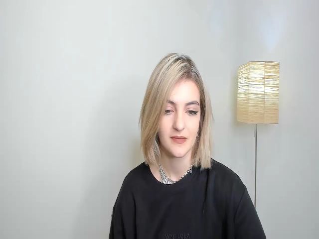 Live sex webcam photo for HelelGretta #269027059