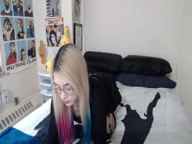 Live sex webcam photo for AnnaTame #269041614