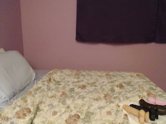 Live sex webcam photo for MissKitty629 #269026635