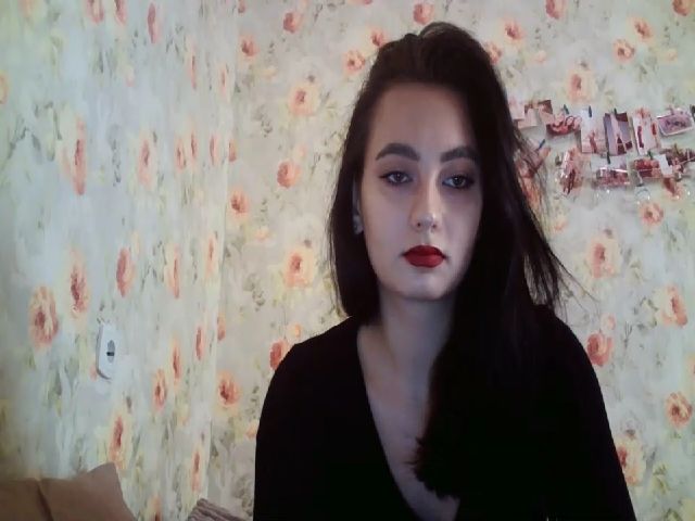 Live sex webcam photo for lolly_hollyy #269031303