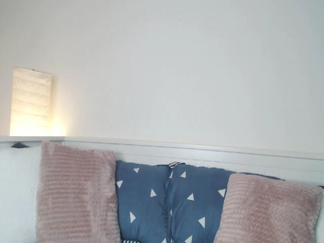 Live sex webcam photo for EveGoddes #269036637