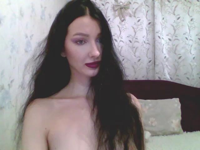 Live sex webcam photo for GirlPlayy #269041672
