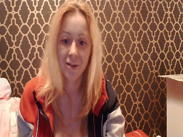 Live sex webcam photo for bangbabedoll #269039141