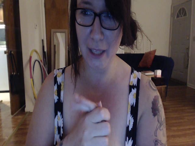 Live sex webcam photo for funsize_ #269025794