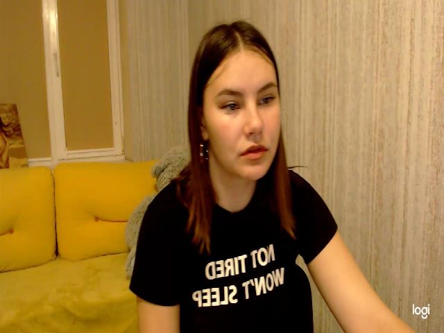 Live sex webcam photo for Quardiona #269036614