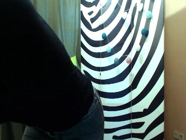 Live sex webcam photo for HeartGirl #269030998