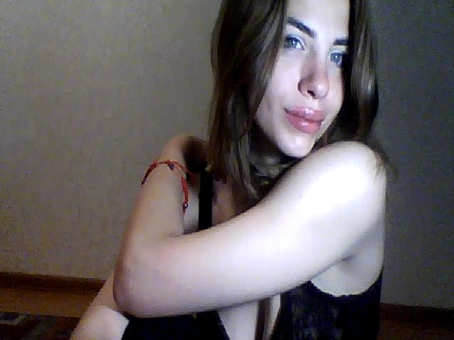 Live sex webcam photo for Linda_2S #269029714