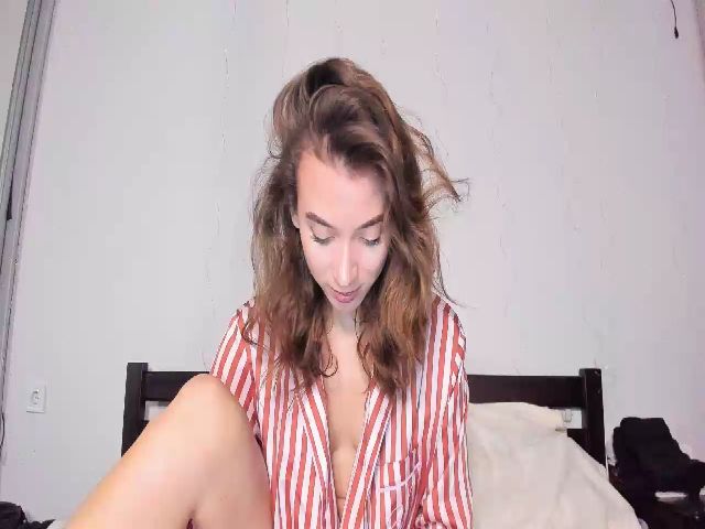 Live sex webcam photo for LiyaValentine #269040034