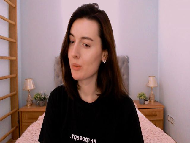 Live sex webcam photo for Jenny_Schwarz #269030325