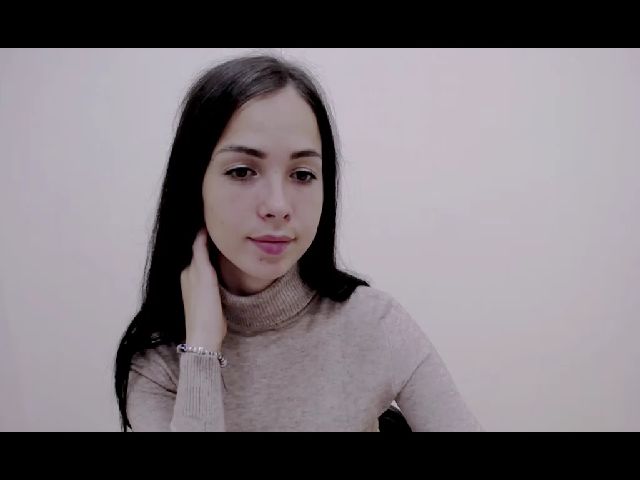 Live sex webcam photo for KatieCute_ #269034272