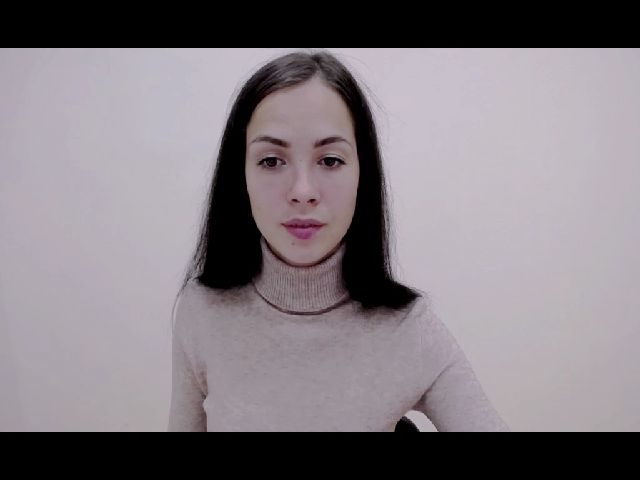 Live sex webcam photo for KatieCute_ #269035677