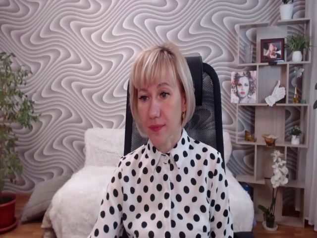 Live sex webcam photo for SvenIsolde #269040268