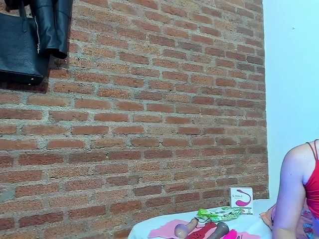 Live sex webcam photo for Jessiicajones #269024748