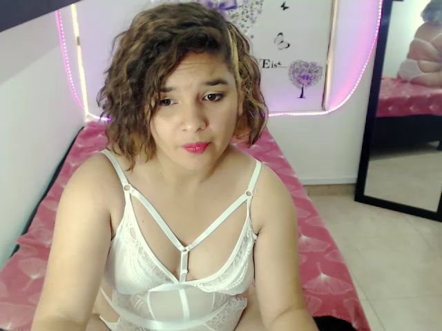 Live sex webcam photo for Alice_cruz_ #269036177