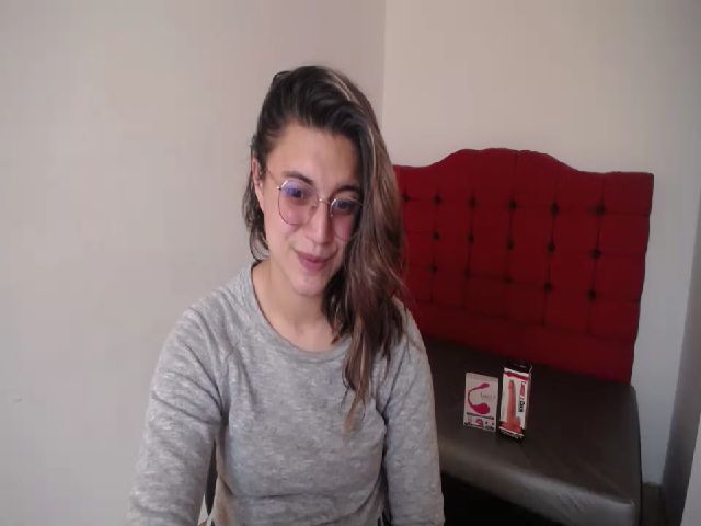 Live sex webcam photo for Carolinforbes #269040543