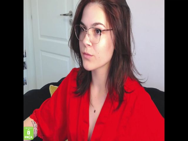 Live sex webcam photo for katherineee #269031865