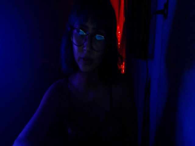 Live sex webcam photo for Cinderella36 #269027120