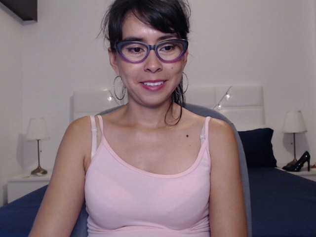 Live sex webcam photo for evansdani18 #269038071