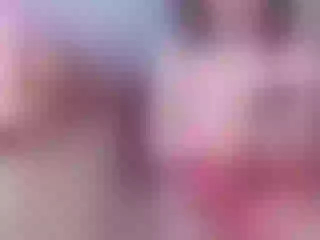 Live sex webcam photo for Red-hot-lips #269053182