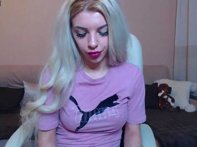 Live sex webcam photo for MelonySpring #269058233