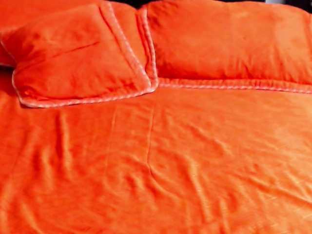 Live sex webcam photo for DIVASEX99 #269042911