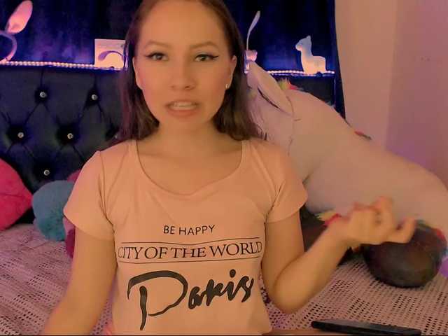 Live sex webcam photo for passionwine #269043025