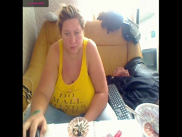 Live sex webcam photo for Sofiboobs #269051358