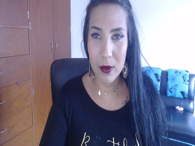 Live sex webcam photo for Gaby_blue #269060275