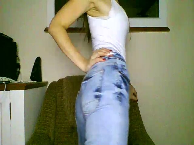 Live sex webcam photo for Terra1123 #269060732