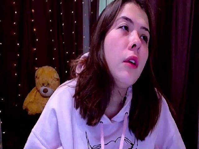 Live sex webcam photo for DonnaDixxon #269046232