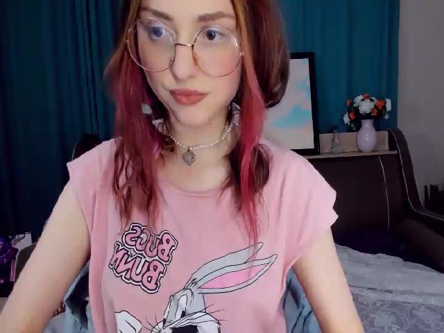 Live sex webcam photo for MadFrau #269057107