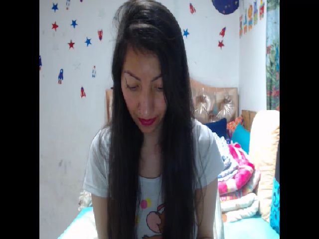 Live sex webcam photo for Kaymilf #269061494