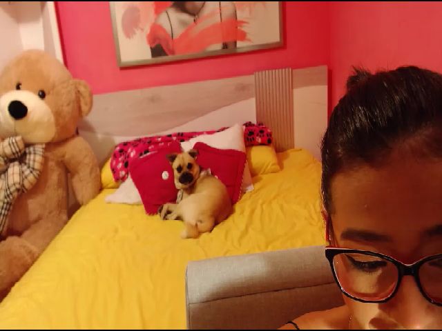 Live sex webcam photo for Key_bunny #269045427