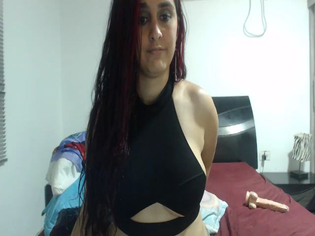 Live sex webcam photo for angiebigtits #269045845